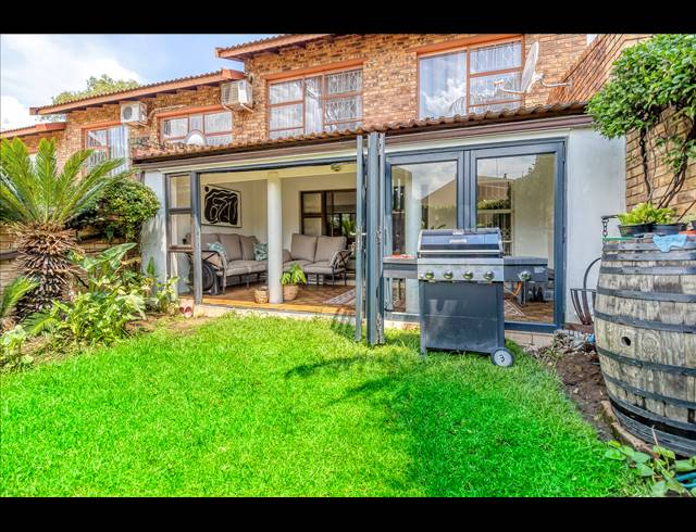 4 BEDROOM HOUSE FOR SALE IN WOODMEAD